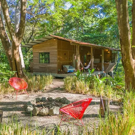 El Chic Shack, Authentic Cabin Walk To Negra